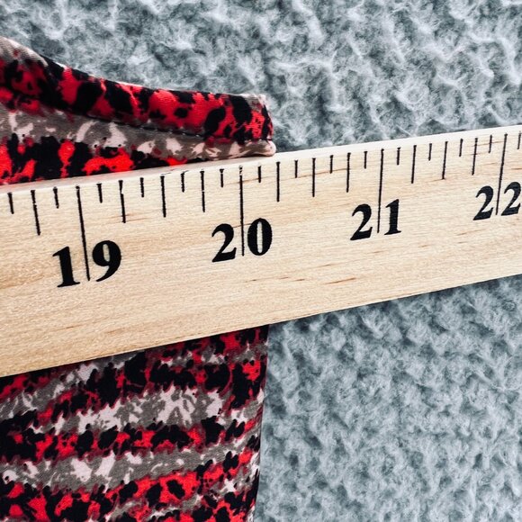 Chicos Womens Top 2 Large Red Tan Sleeveless Pullover Shirt Lightweight Comfy - Picture 8 of 9